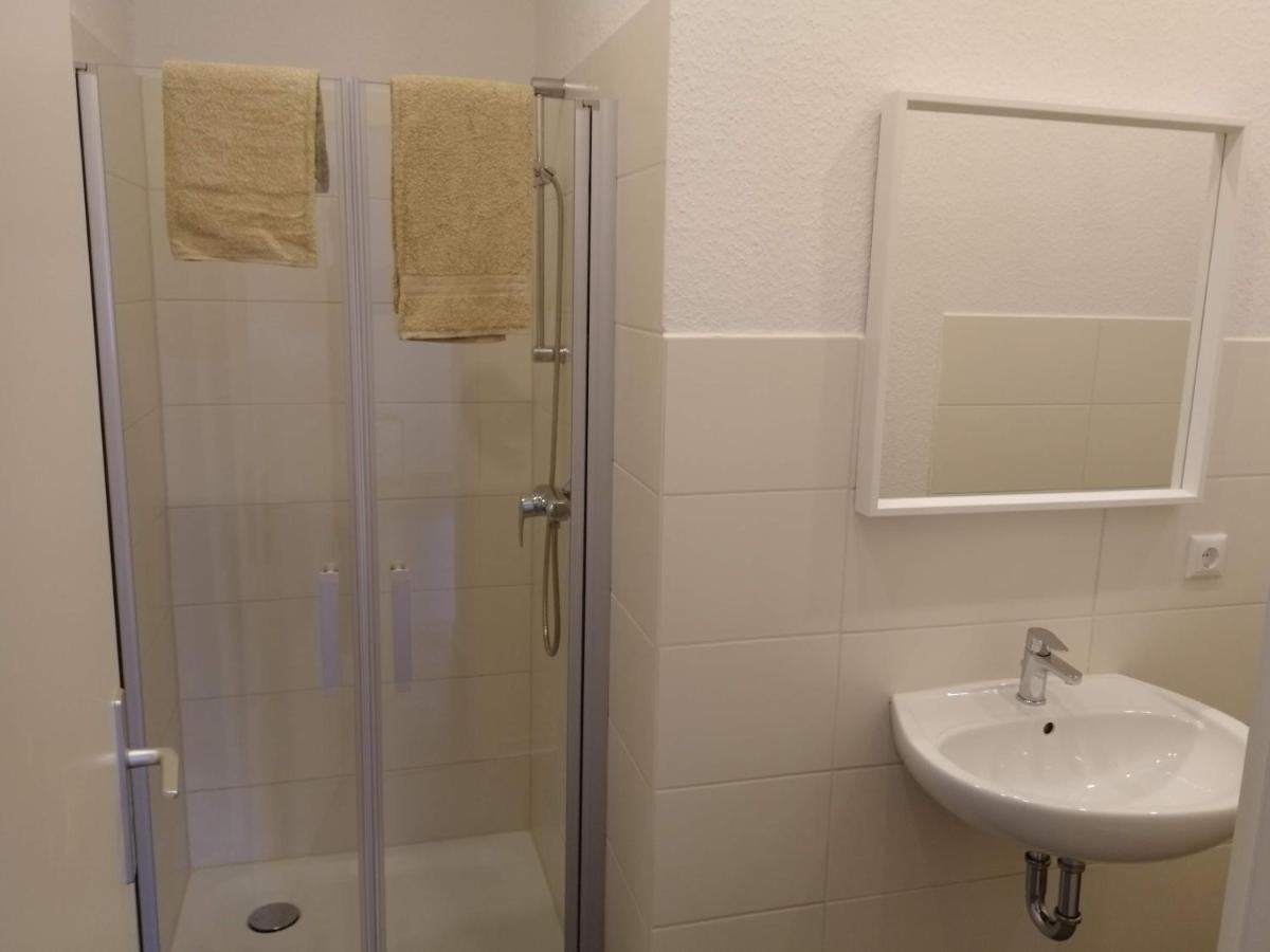 Haupthaus Moeblierte Zimmer Mit Eigenem Bad Uelzen Zewnętrze zdjęcie